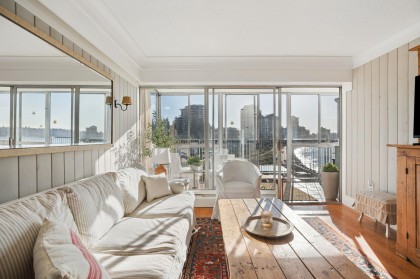 Photo 6 at 408 - 150 24th Street, Dundarave, West Vancouver