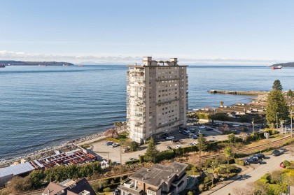 Photo 35 at 408 - 150 24th Street, Dundarave, West Vancouver