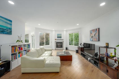 Photo 14 at 2757 Chelsea Court, Chelsea Park, West Vancouver