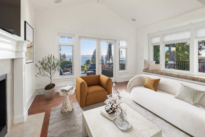 Photo 1 at 2623 Lawson Avenue, Dundarave, West Vancouver