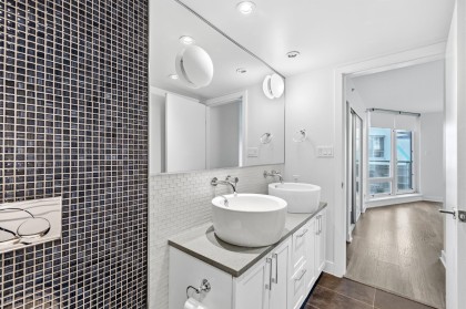 Photo 22 at 301 - 1762 Davie Street, West End VW, Vancouver West