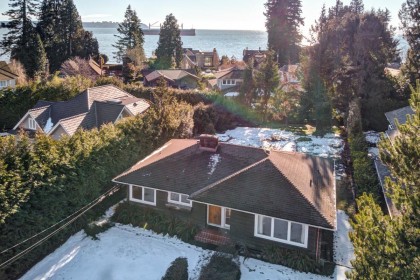 Photo 2 at 4386 Erwin Drive, Cypress, West Vancouver