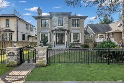 Photo 2 at 3562 W 34th Avenue, Dunbar, Vancouver West