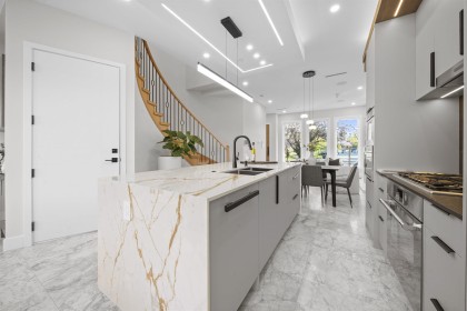 Photo 17 at 2455 W 10th Avenue, Kitsilano, Vancouver West