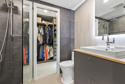 Photo 17 at 104 - 828 W 14th Avenue, Fairview VW, Vancouver West