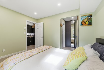 Photo 14 at 104 - 828 W 14th Avenue, Fairview VW, Vancouver West