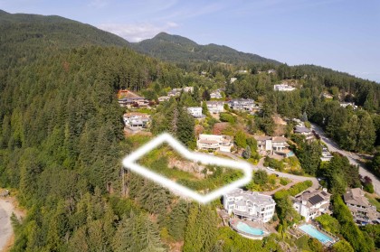 Photo 14 at 4783 Westwood Place, Cypress Park Estates, West Vancouver