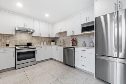 Photo 15 at 401 - 2015 Beach Avenue, West End VW, Vancouver West