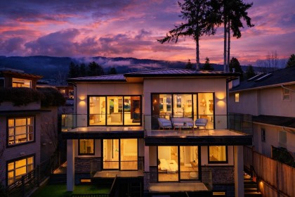 Photo 23 at 2380 Marine Drive, Dundarave, West Vancouver