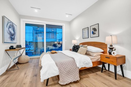 Photo 10 at 2380 Marine Drive, Dundarave, West Vancouver