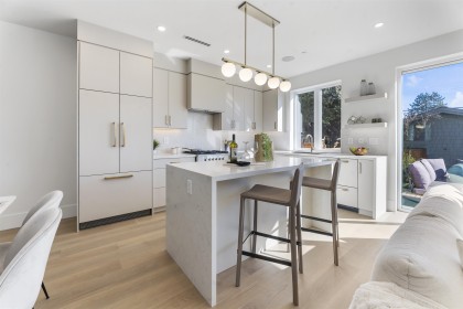 Photo 6 at 2 - 2138 W 48th Avenue, Kerrisdale, Vancouver West