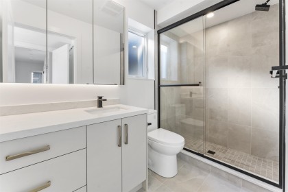 Photo 16 at 2 - 2138 W 48th Avenue, Kerrisdale, Vancouver West