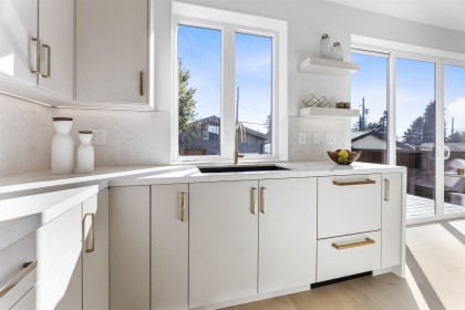 Photo 11 at 2 - 2138 W 48th Avenue, Kerrisdale, Vancouver West