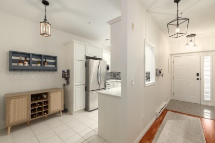 Photo 2 at PH2 - 2577 Willow Street, Fairview VW, Vancouver West