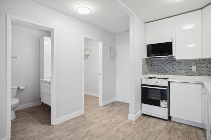 Photo 9 at 303 - 1717 W 13th Avenue, Fairview VW, Vancouver West