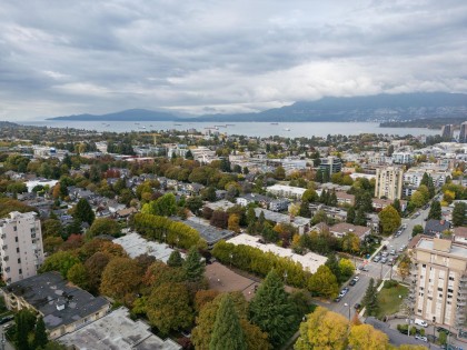 Photo 19 at 303 - 1717 W 13th Avenue, Fairview VW, Vancouver West