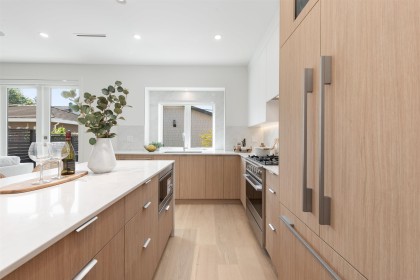 Photo 7 at 2 - 2750 W 19th Avenue, Arbutus, Vancouver West