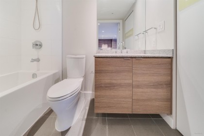 Photo 11 at 3207 - 488 Sw Marine Drive, Marpole, Vancouver West