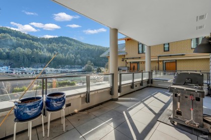 Photo 21 at 203 - 6697 Nelson Avenue, Horseshoe Bay WV, West Vancouver