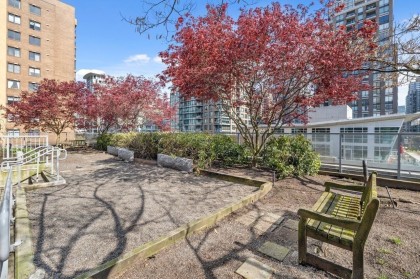 Photo 34 at 406 - 1133 Homer Street, Yaletown, Vancouver West