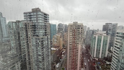 Photo 11 at 3008 - 909 Mainland Street, Yaletown, Vancouver West