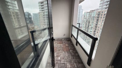 Photo 8 at 3008 - 909 Mainland Street, Yaletown, Vancouver West