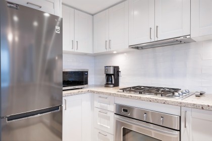 Photo 5 at 1305 - 1133 Homer Street, Yaletown, Vancouver West