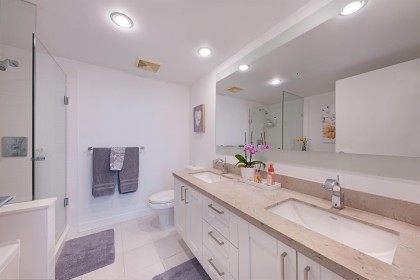 Photo 19 at 1305 - 1133 Homer Street, Yaletown, Vancouver West