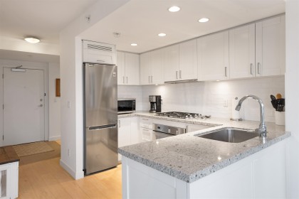 Photo 4 at 1305 - 1133 Homer Street, Yaletown, Vancouver West