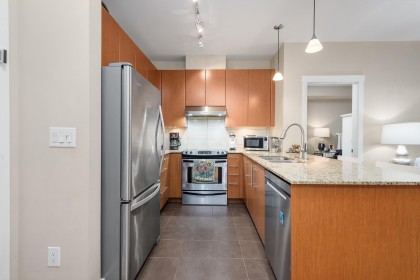 Photo 16 at 202 - 6268 Eagles Drive, University VW, Vancouver West