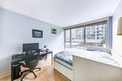 Photo 23 at 402 - 590 Nicola Street, Coal Harbour, Vancouver West