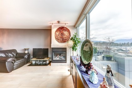 Photo 7 at 402 - 590 Nicola Street, Coal Harbour, Vancouver West