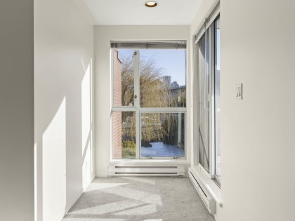 Photo 24 at 202 - 1551 Mariner Walk, False Creek, Vancouver West