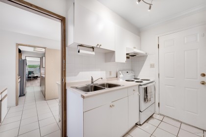 Photo 7 at 8607 Selkirk Street, Marpole, Vancouver West