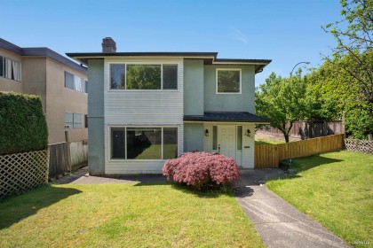Photo 1 at 8607 Selkirk Street, Marpole, Vancouver West