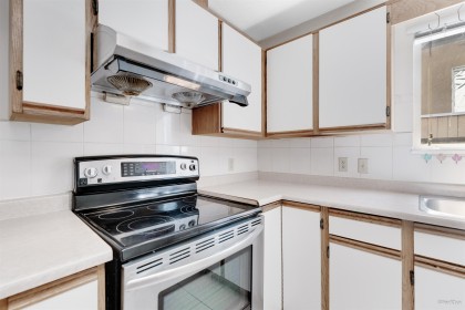 Photo 11 at 8607 Selkirk Street, Marpole, Vancouver West