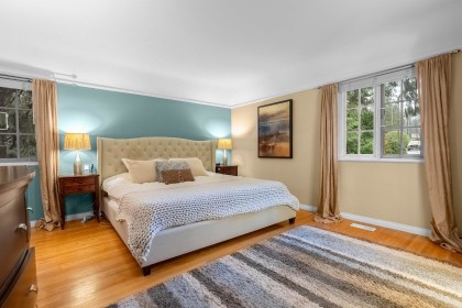 Photo 20 at 526 Newdale Place, Cedardale, West Vancouver