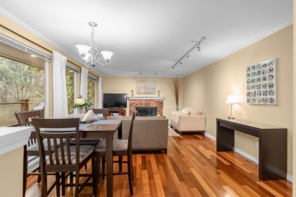 Photo 10 at 526 Newdale Place, Cedardale, West Vancouver