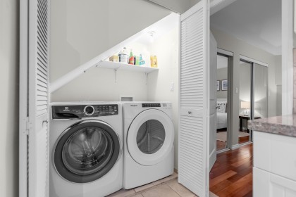 Photo 19 at 526 Newdale Place, Cedardale, West Vancouver