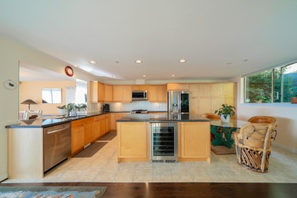 Photo 14 at 8664 Seascape Drive, Howe Sound, West Vancouver