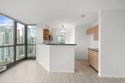 Photo 9 at 2502 - 1331 Alberni Street, West End VW, Vancouver West