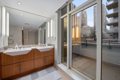 Photo 21 at TH20 - 1281 W Cordova Street, Coal Harbour, Vancouver West