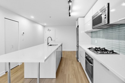 Photo 7 at 2702 - 108 W Cordova Street, Downtown VW, Vancouver West