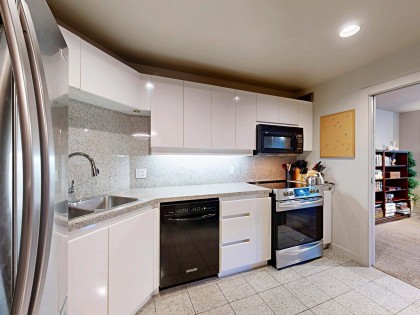 Photo 13 at 301 - 1888 Alberni Street, West End VW, Vancouver West