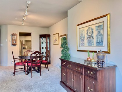 Photo 10 at 301 - 1888 Alberni Street, West End VW, Vancouver West