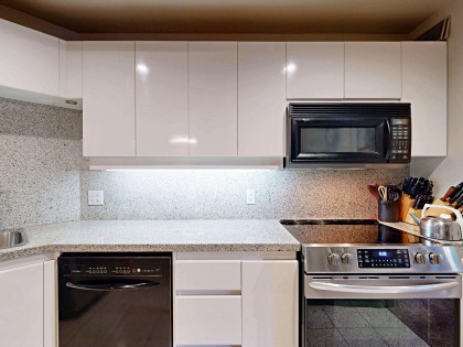 Photo 14 at 301 - 1888 Alberni Street, West End VW, Vancouver West