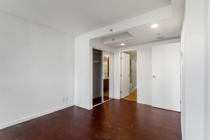 Photo 14 at 306 - 980 Cooperage Way, Yaletown, Vancouver West