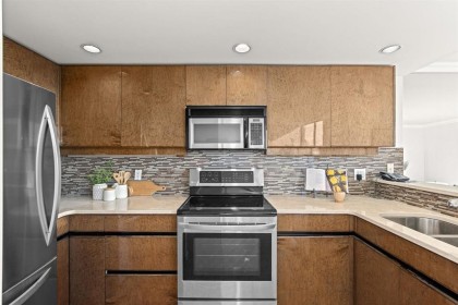 Photo 7 at 503 - 1995 Beach Avenue, West End VW, Vancouver West