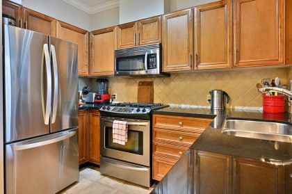 Photo 3 at 407 - 2175 Salal Drive, Kitsilano, Vancouver West