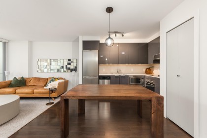 Photo 4 at 717 - 161 W Georgia Street, Downtown VW, Vancouver West